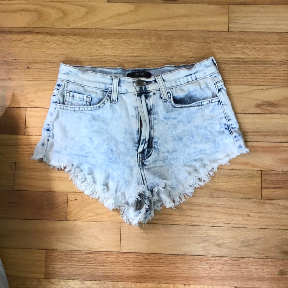 Acid wash denim BOOTY shorts